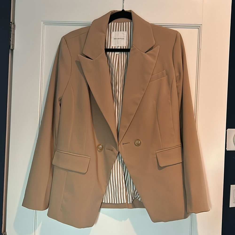 Avec les filles blazer